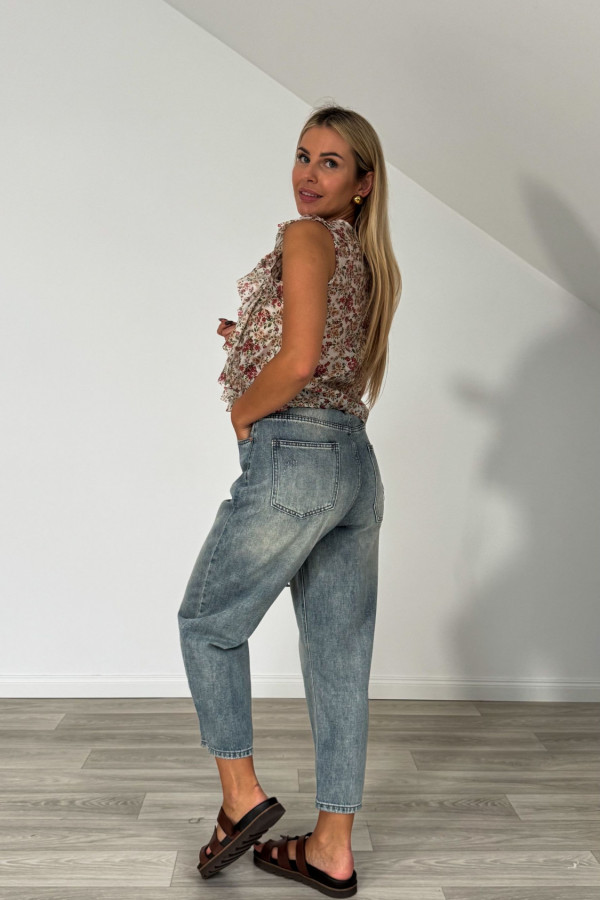 Spodnie jeansowe luźne z wysokim stanem 2