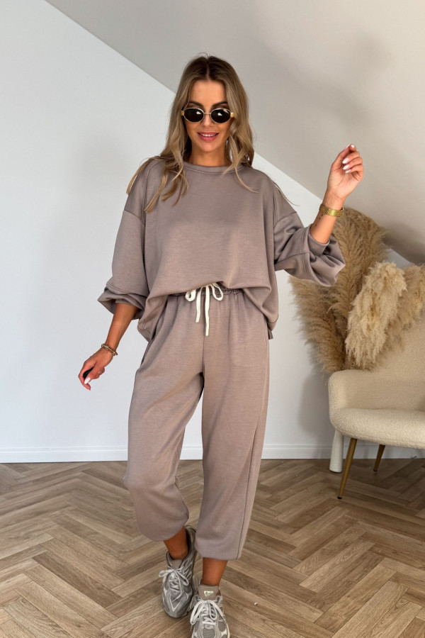 Komplet dresowy BUTTER taupe 3