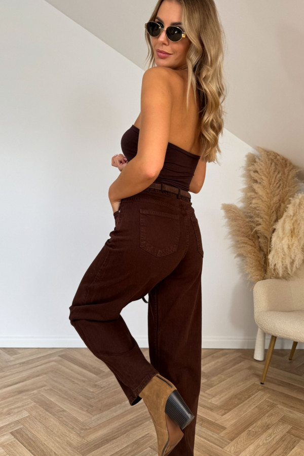 Spodnie jeansowe typu BANANA FIT czekoladowe 2
